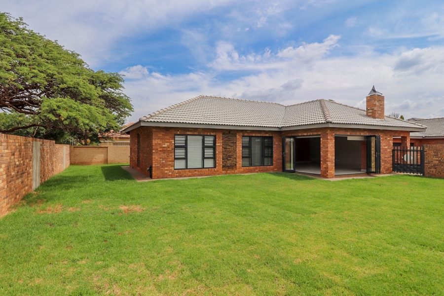 3 Bedroom Property for Sale in Flamwood North West